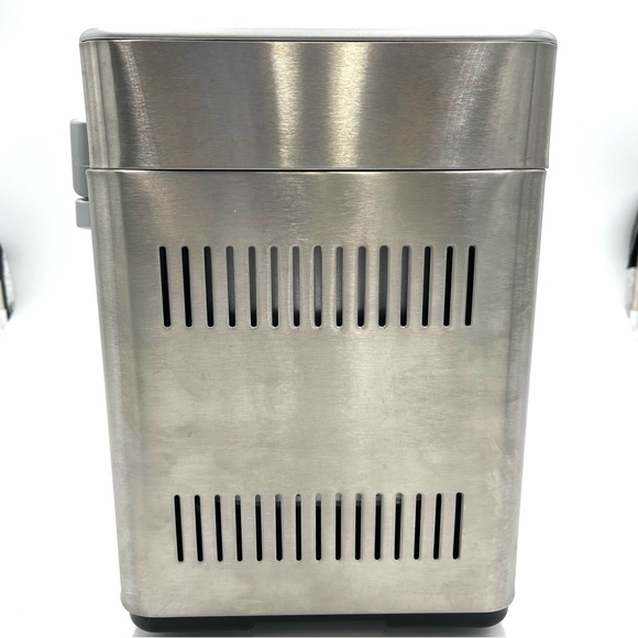 Breadman BK1060S 2-Pound Professional Bread Maker with Collapsible Kneading - Picture 2 of 11